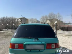 фото Toyota Ipsum 1997 года с пробегом за 2350000 тенге в undefined - фото 3