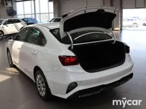фото Kia Cerato 2023 года с пробегом за 10000000 тенге в undefined - фото 2