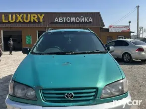 фото Toyota Ipsum 1997 года с пробегом за 2350000 тенге в undefined - фото 1
