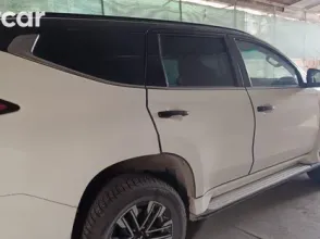 фото Mitsubishi Montero Sport 2023 года с пробегом за 17000000 тенге в undefined - фото 2