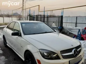 фото Mercedes-Benz C-Класс 2009 года с пробегом за 7500000 тенге в undefined - фото 3