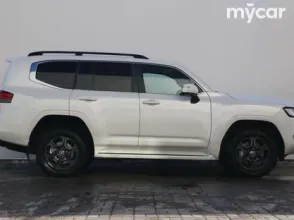 фото Toyota Land Cruiser 2023 года с пробегом за 52000000 тенге в undefined - фото 2