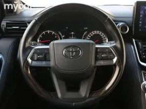 фото Toyota Land Cruiser 2023 года с пробегом за 52000000 тенге в undefined - фото 2