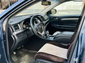 фото Toyota Highlander 2014 года с пробегом за 14300000 тенге в undefined - фото 4