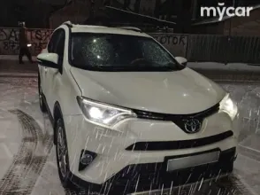 фото Toyota RAV4 2017 года с пробегом за 10000000 тенге в undefined - фото 1