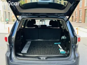 фото Toyota Highlander 2014 года с пробегом за 14300000 тенге в undefined - фото 3
