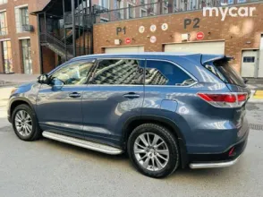 фото Toyota Highlander 2014 года с пробегом за 14300000 тенге в undefined - фото 2