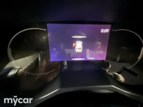 фото Toyota RAV4 2021 года с пробегом за 17000000 тенге в undefined - фото 2