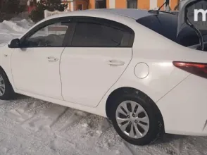 фото Kia Rio 2021 года с пробегом за 7500000 тенге в undefined - фото 2