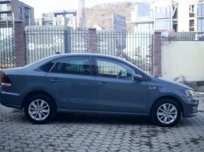 фото Volkswagen Polo 2019 года с пробегом за 5600000 тенге в undefined - фото 3