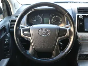 фото Toyota Land Cruiser Prado 2018 года с пробегом за 22500000 тенге в undefined - фото 4