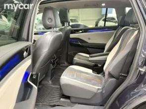 фото Volkswagen ID.6 2022 года с пробегом за 13900000 тенге в undefined - фото 2