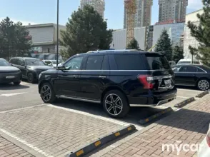 фото Ford Expedition 2021 года с пробегом за 35000000 тенге в undefined - фото 3