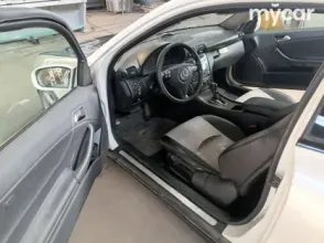 фото Mercedes-Benz C-Класс 2005 года с пробегом за 2800000 тенге в undefined - фото 2