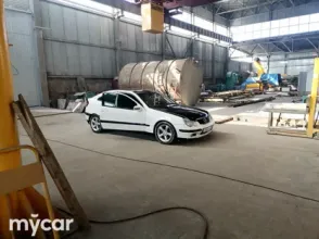 фото Mercedes-Benz C-Класс 2005 года с пробегом за 2800000 тенге в undefined - фото 2