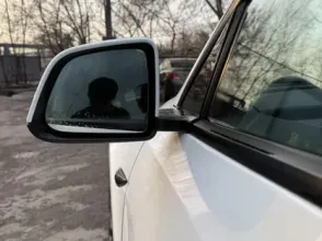 фото Tesla Model Y 2023 года с пробегом за 14000000 тенге в undefined - фото 4