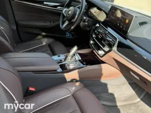 фото BMW 5 серия 2023 года с пробегом за 33000000 тенге в undefined - фото 4