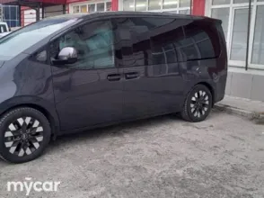 фото Hyundai Staria 2023 года с пробегом за 22500000 тенге в undefined - фото 2