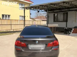 фото BMW 5 серия 2014 года с пробегом за 13000000 тенге в undefined - фото 4