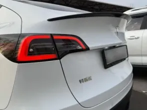 фото Tesla Model Y 2023 года с пробегом за 14000000 тенге в undefined - фото 4