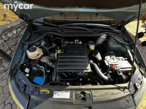 фото Volkswagen Polo 2019 года с пробегом за 5600000 тенге в undefined - фото 3