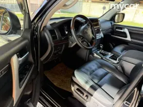 фото Toyota Land Cruiser 2015 года с пробегом за 26500000 тенге в undefined - фото 2