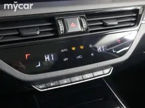 фото Hongqi HS5 2023 года с пробегом за 12110000 тенге в undefined - фото 2