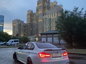 фото BMW M3 2015 года с пробегом за 25500000 тенге в undefined - фото 4