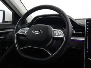 фото JAC J7 Plus 2024 года с пробегом за 7750000 тенге в undefined - фото 3