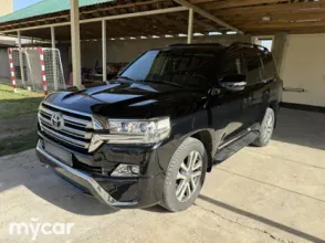 фото Toyota Land Cruiser 2015 года с пробегом за 26500000 тенге в undefined - фото 4
