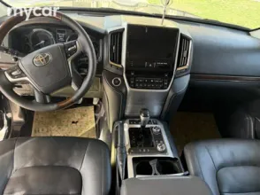 фото Toyota Land Cruiser 2015 года с пробегом за 26500000 тенге в undefined - фото 2