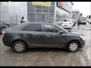 фото Chevrolet Cobalt 2021 года с пробегом за 5000000 тенге в undefined - фото 3