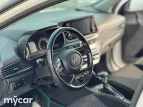 фото Hyundai i20 2023 года с пробегом за 6550000 тенге в undefined - фото 2