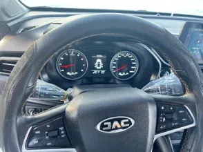 фото JAC JS4 2024 года с пробегом за 7400000 тенге в undefined - фото 4