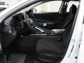 фото Hyundai Elantra 2025 года с пробегом за 10000000 тенге в undefined - фото 3