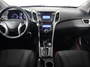 фото Hyundai i30 2014 года с пробегом за 5890000 тенге в undefined - фото 2