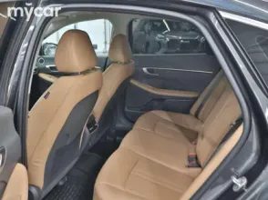 фото Hyundai Sonata 2023 года с пробегом за 14000000 тенге в undefined - фото 4