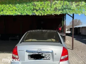 фото Hyundai Verna 2009 года с пробегом за 2600000 тенге в undefined - фото 4