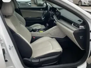 фото Kia K5 2022 года с пробегом за 11500000 тенге в undefined - фото 2