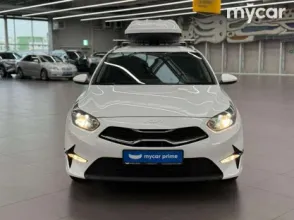 фото Kia Ceed 2023 года с пробегом за 9790000 тенге в undefined - фото 2
