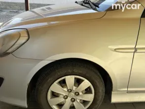 фото Hyundai Verna 2009 года с пробегом за 2600000 тенге в undefined - фото 3