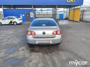фото Volkswagen Passat 2007 года с пробегом за 3600000 тенге в undefined - фото 3