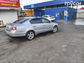 фото Volkswagen Passat 2007 года с пробегом за 3600000 тенге в undefined - фото 4