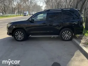 фото Toyota Land Cruiser Prado 2022 года с пробегом за 36000000 тенге в undefined - фото 3