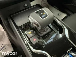 фото Hongqi E-QM5 2024 года с пробегом за 8690000 тенге в undefined - фото 2