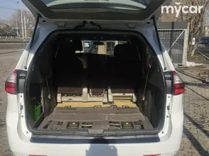 фото Toyota Sienna 2015 года с пробегом за 12300000 тенге в undefined - фото 2