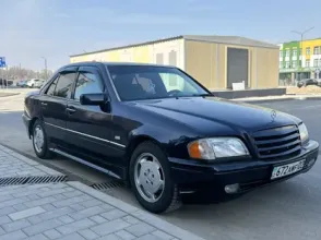 фото Mercedes-Benz C-Класс 1997 года с пробегом за 3000000 тенге в undefined - фото 3
