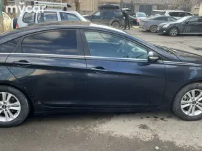 фото Hyundai Sonata 2014 года с пробегом за 6500000 тенге в undefined - фото 4