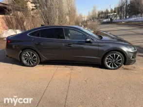фото Hyundai Sonata 2023 года с пробегом за 12100000 тенге в undefined - фото 2