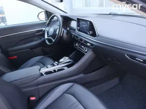 фото Hyundai Sonata 2023 года с пробегом за 12690000 тенге в undefined - фото 2